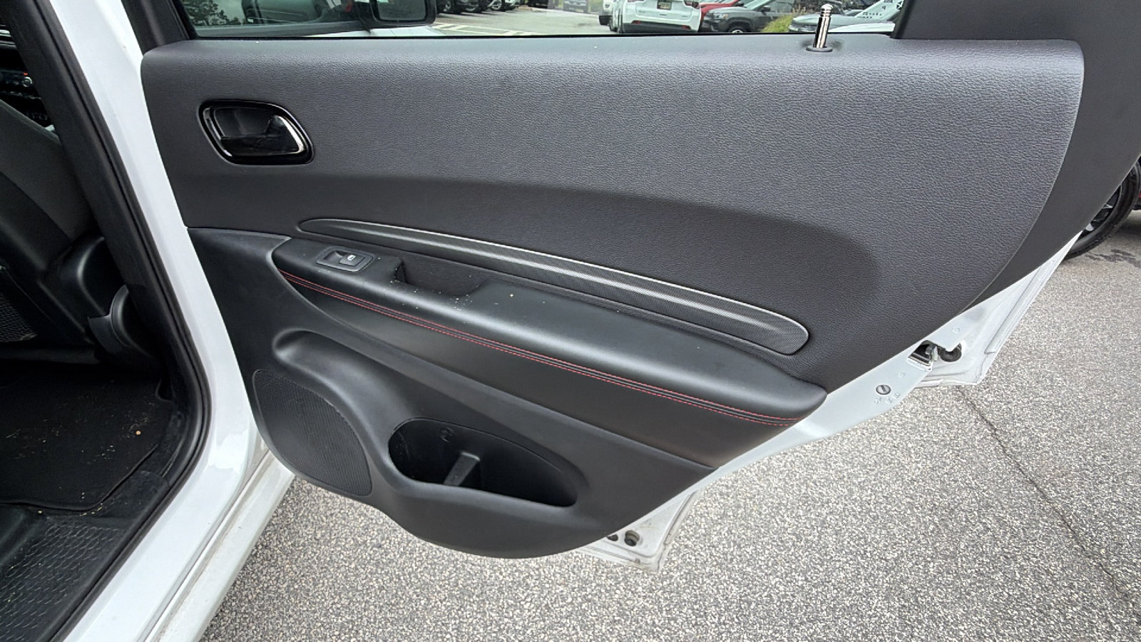 Used 2025 Dodge Durango GT AWD/4WD image 20