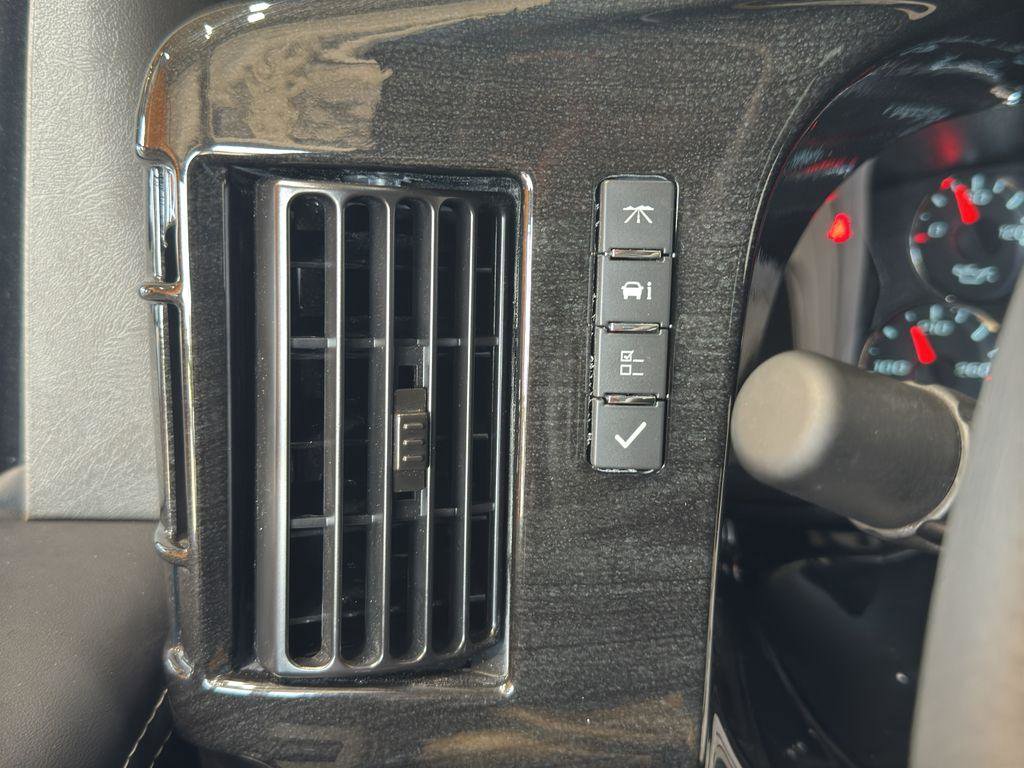 New 2025 Chevrolet Express 2500 w/ Driver Convenience Package image 40