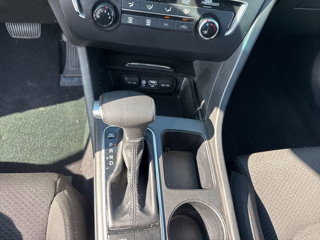 Used 2016 Kia Optima LX image 11