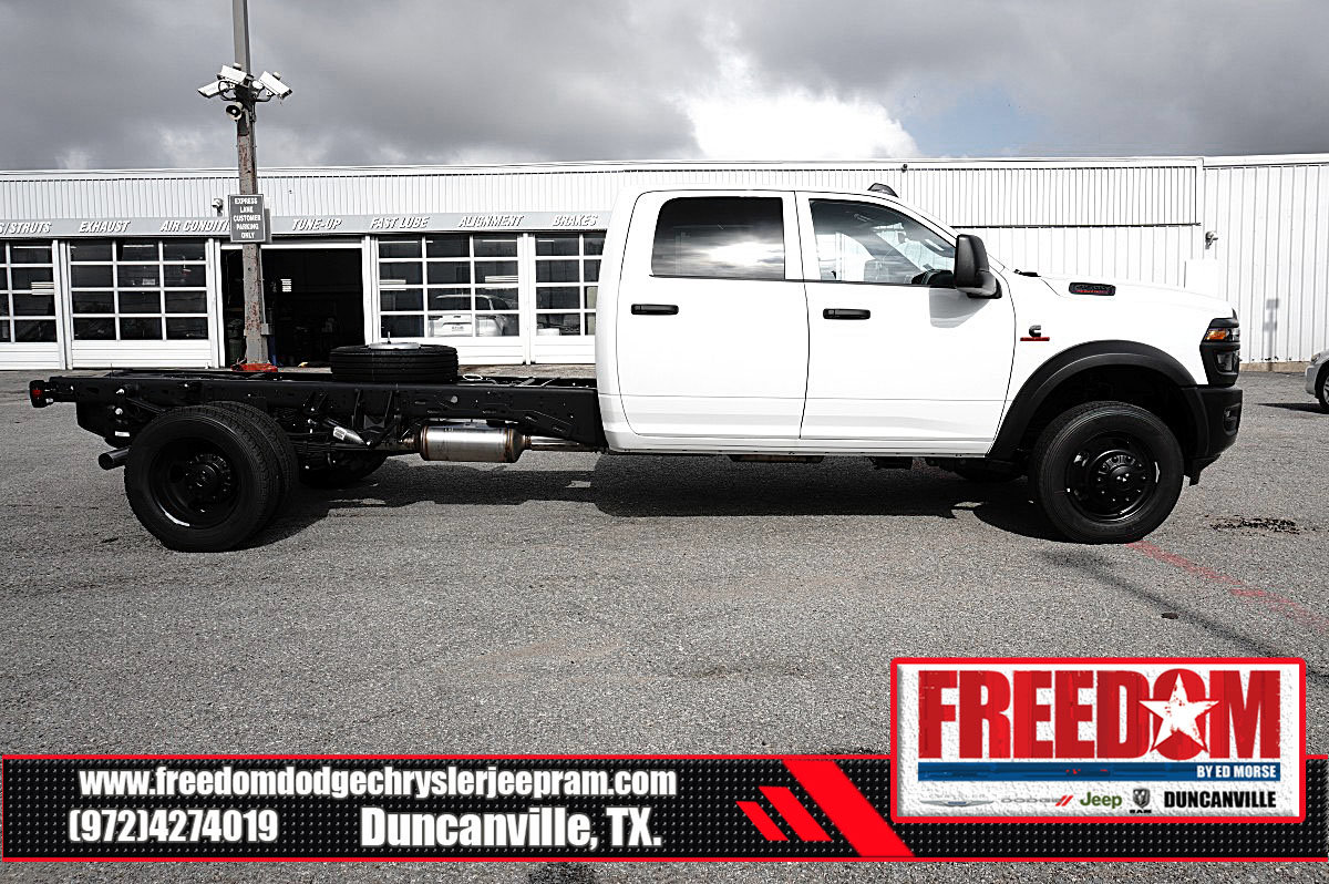 New 2026 RAM 4500 Tradesman w/ Cold Weather Group AWD/4WD image 6