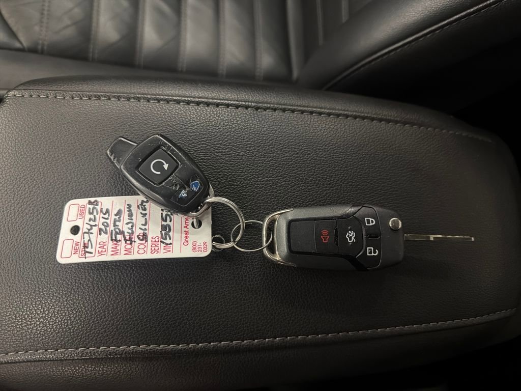 Used 2015 Ford Fusion SE w/ Equipment Group 202A image 29