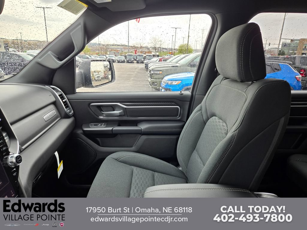 New 2026 RAM 1500 Big Horn AWD/4WD image 24