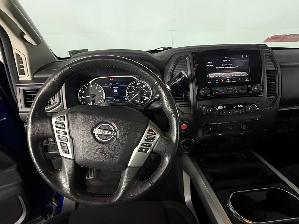 Used 2024 Nissan Titan SV w/ SV Convenience Package AWD/4WD image 14
