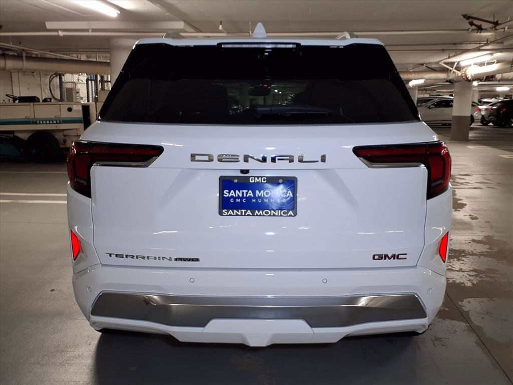 New 2026 GMC Terrain Denali image 9