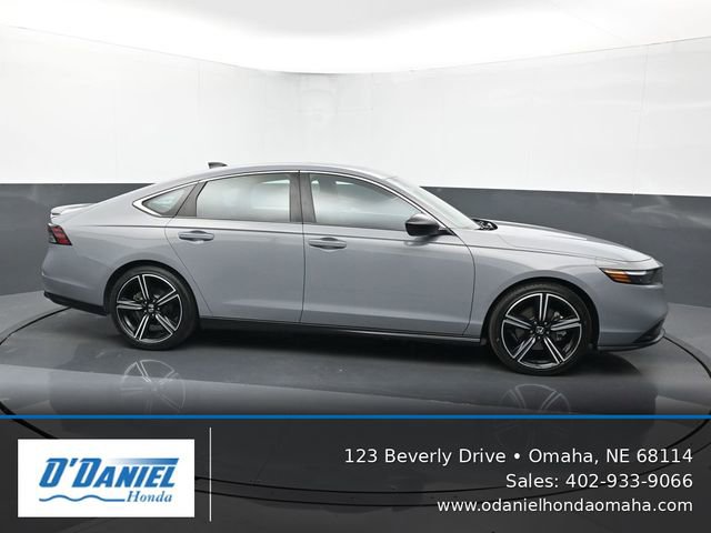 Used 2023 Honda Accord Sport image 7