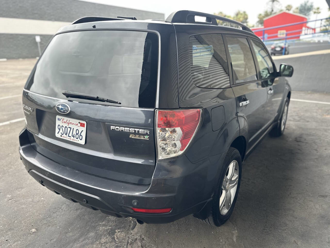 Used 2010 Subaru Forester 2.5X Premium AWD/4WD image 3