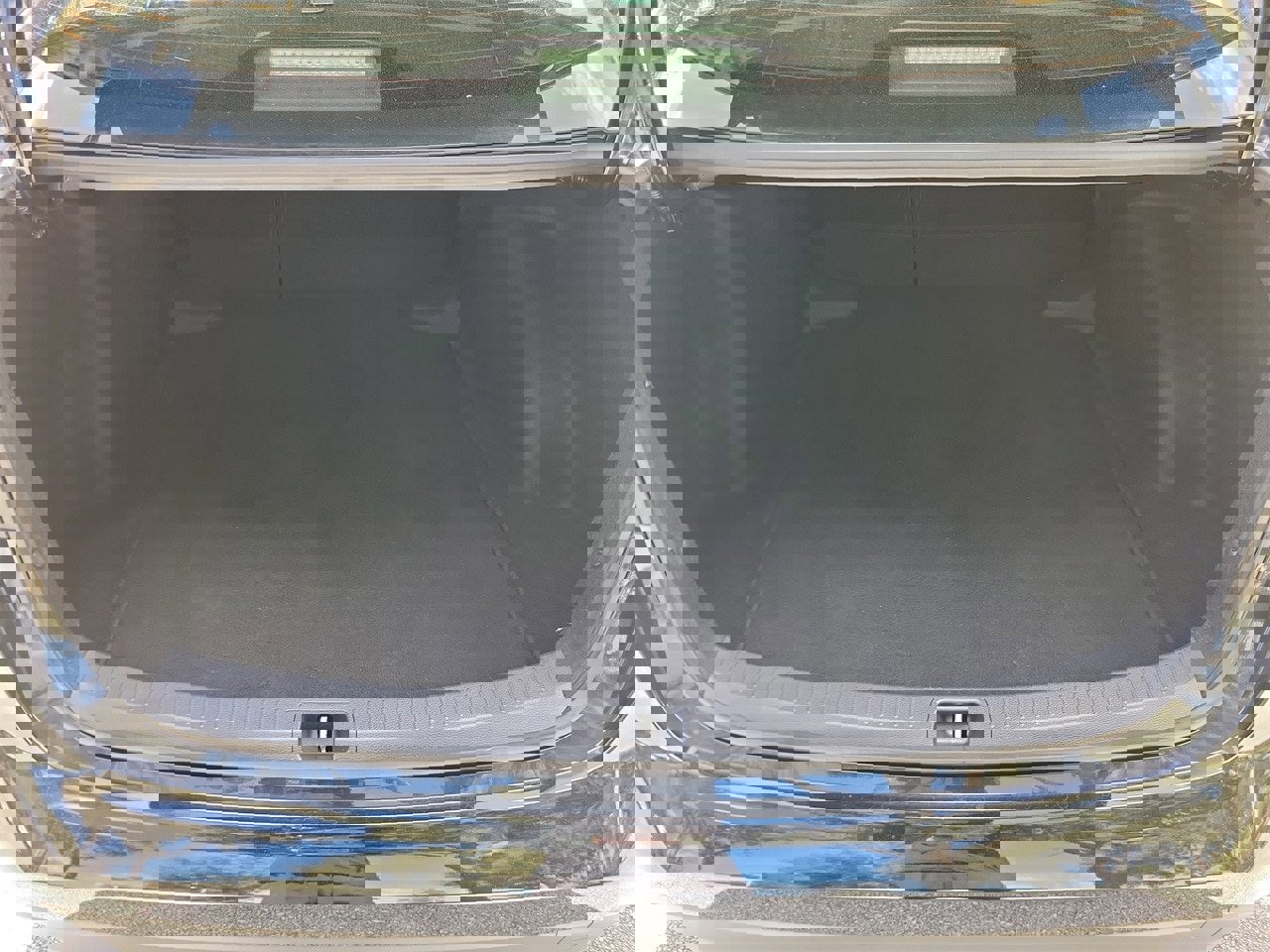 Used 2024 Toyota Corolla LE image 8