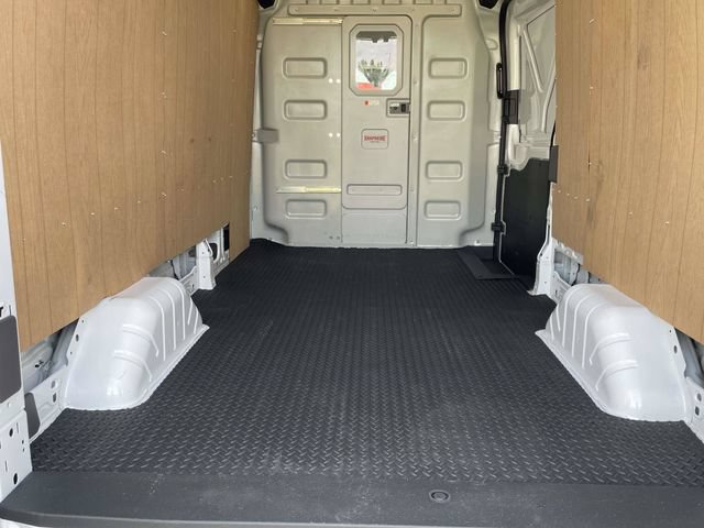 Certified 2026 Ford Transit 250 148 High Roof RWD image 19