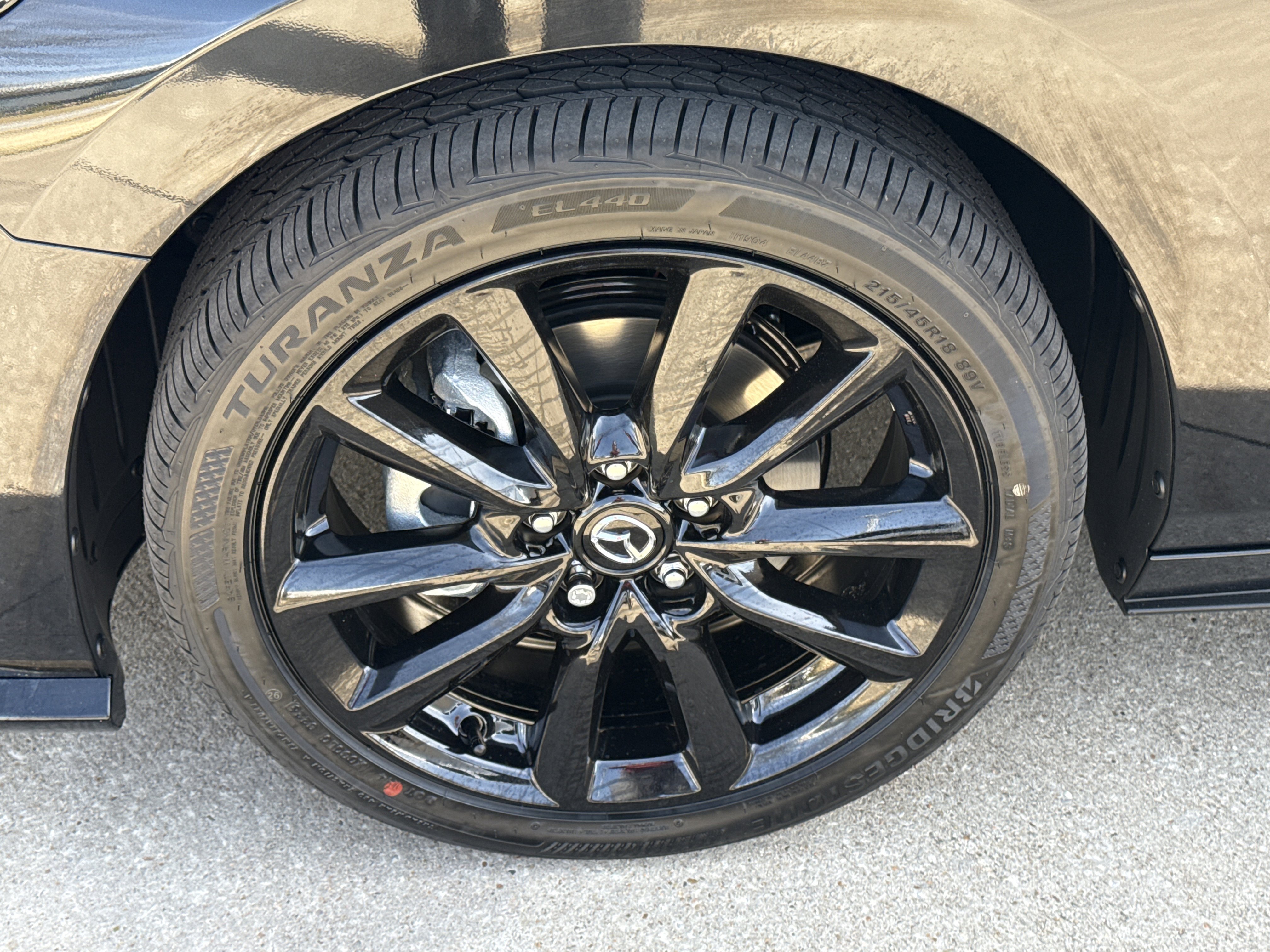 New 2026 MAZDA MAZDA3 Hatchback w/Premium Plus Pkg image 11