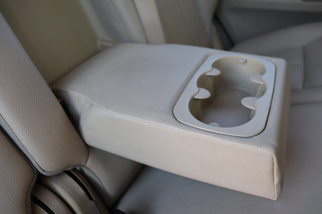 Used 2012 Mercedes-Benz GL 450 4MATIC image 42