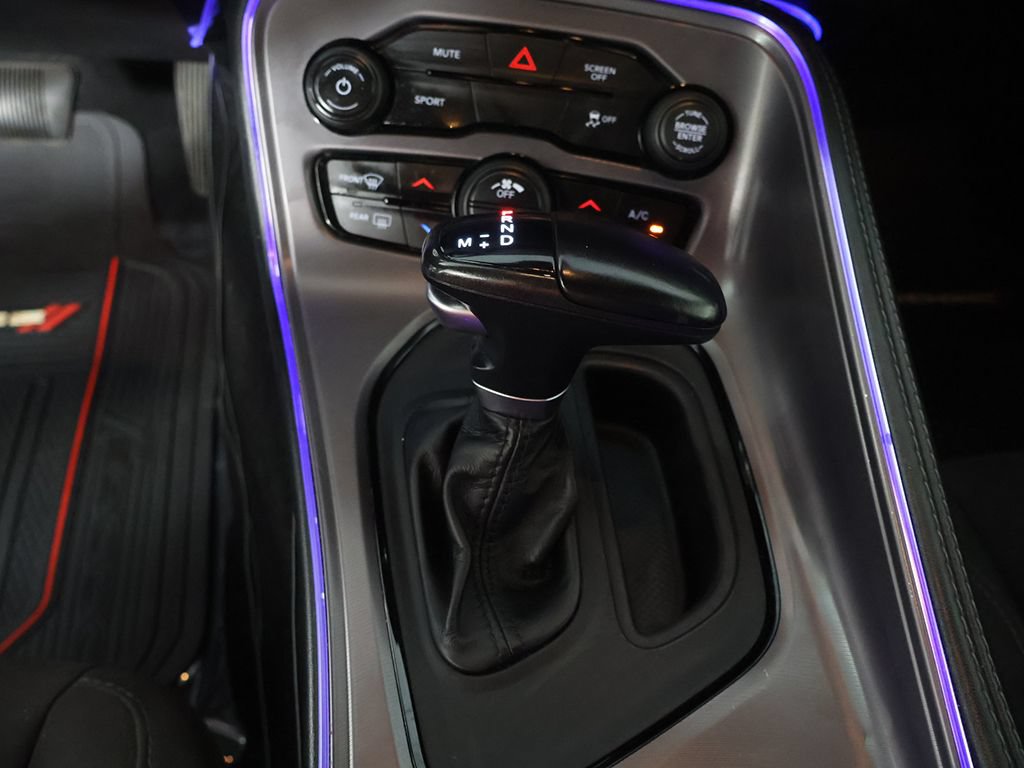 Used 2023 Dodge Challenger SXT RWD image 39