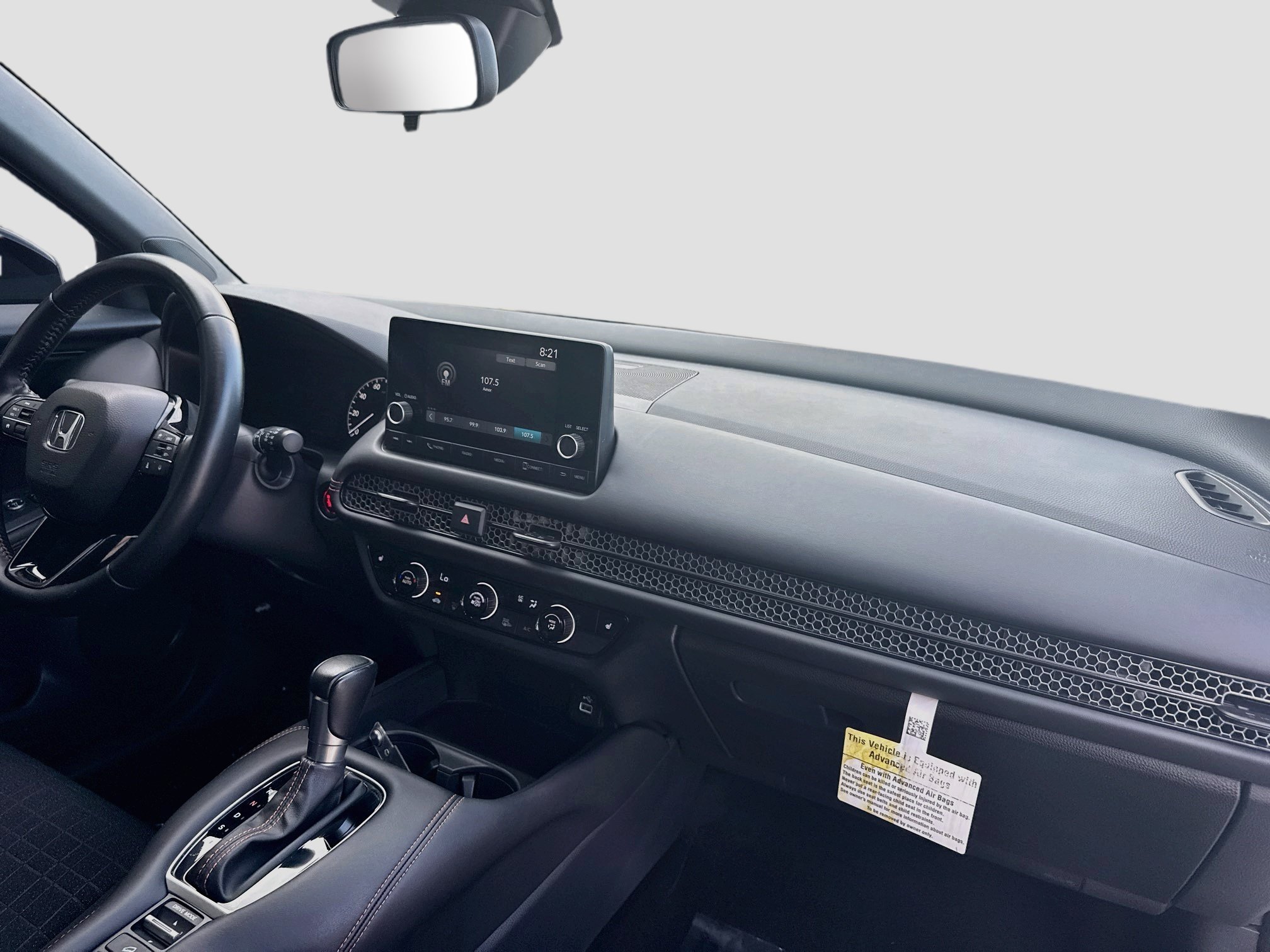 Certified 2025 Honda HR-V Sport image 31