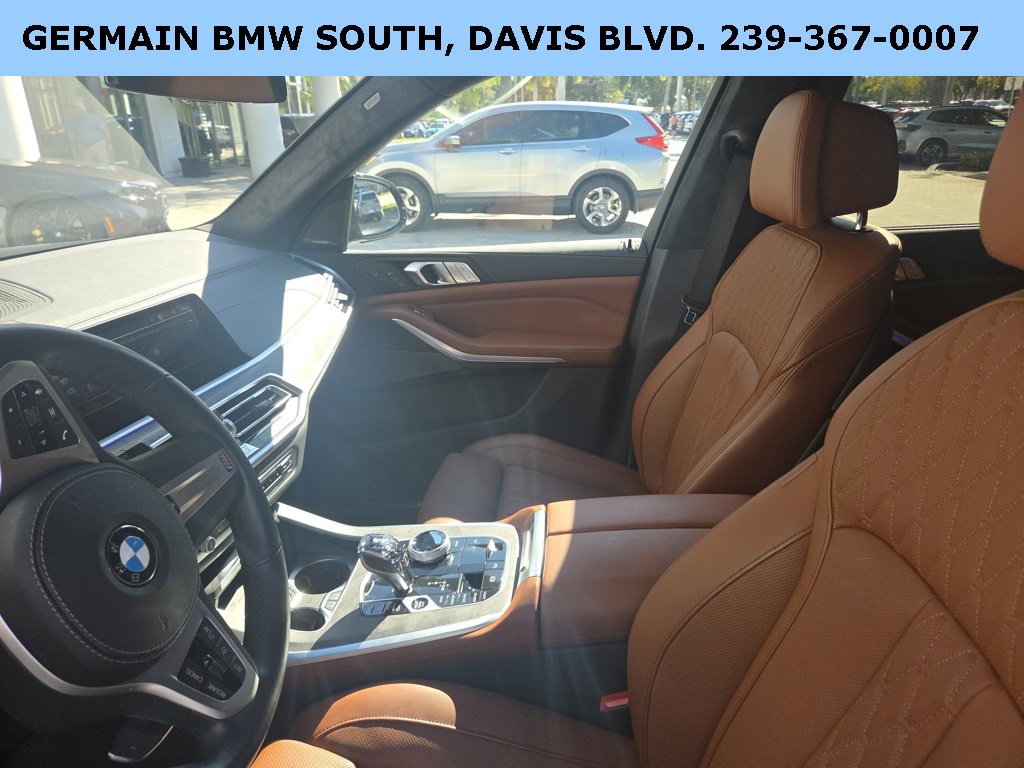 Certified 2022 BMW X7 M50i w/ Executive Package image 43