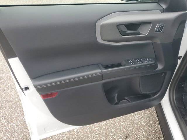 New 2025 Ford Bronco Sport Outer Banks image 11