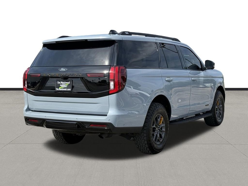 Used 2025 Ford Expedition Tremor AWD/4WD image 5
