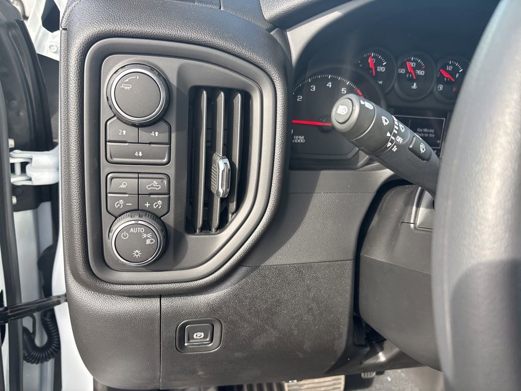 New 2026 Chevrolet Silverado 2500 Custom w/ Custom Value Package image 28