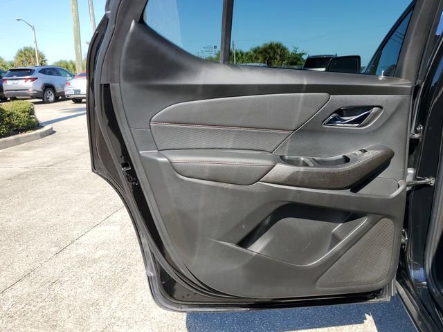 Used 2023 Chevrolet Traverse RS image 15