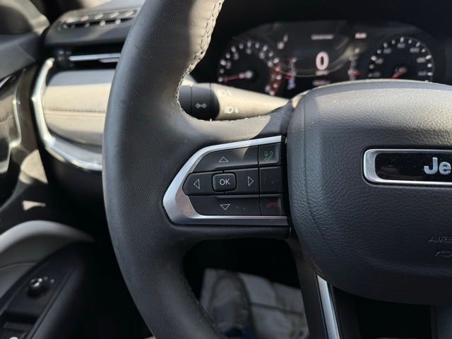 Certified 2023 Jeep Compass Limited w/ Mopar Graphics Package image 24