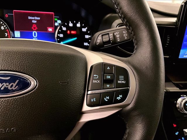 Used 2024 Ford Explorer Limited w/ Equipment Group 301A AWD/4WD image 18