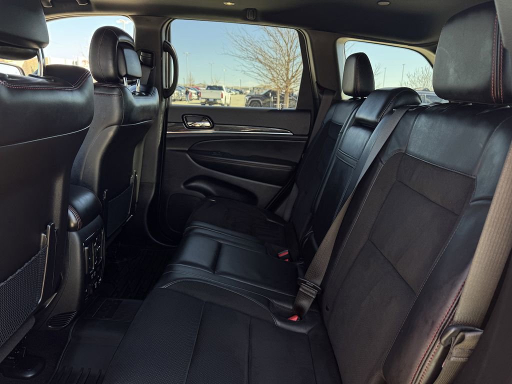 Used 2021 Jeep Grand Cherokee Trailhawk image 32