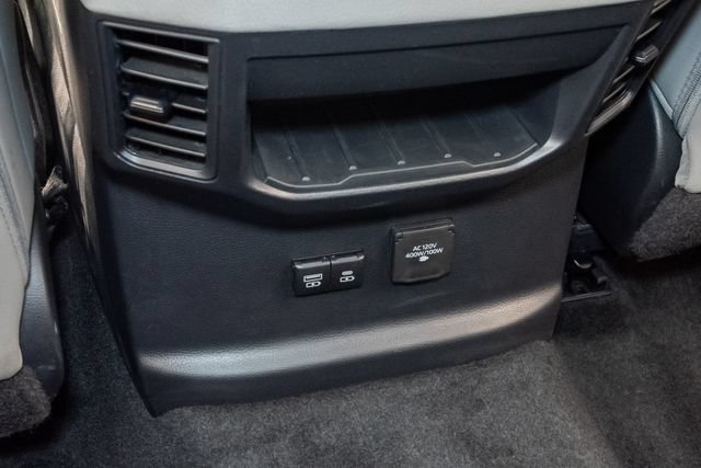Used 2023 Toyota Tundra Limited w/ Power Package AWD/4WD image 22