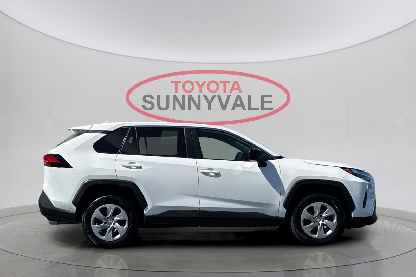 Used 2023 Toyota RAV4 LE AWD/4WD image 10