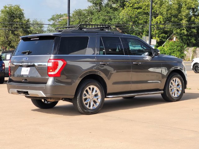 Used 2021 Ford Expedition XLT RWD image 4