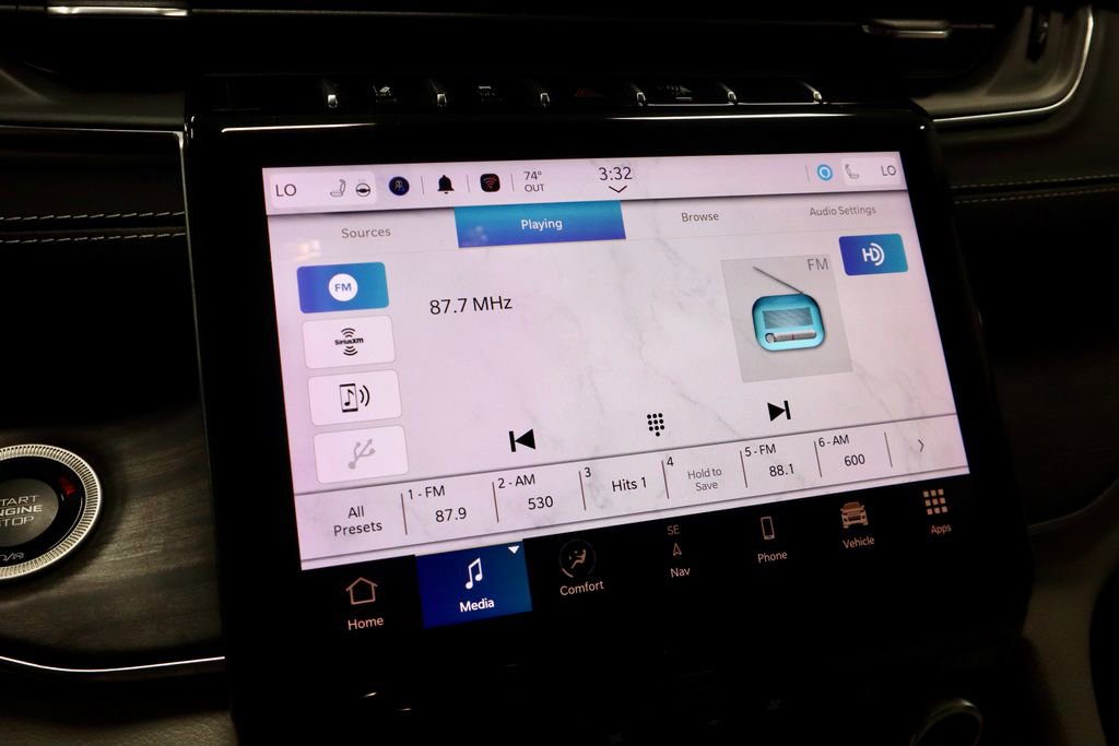 Used 2023 Jeep Grand Cherokee L Overland image 4