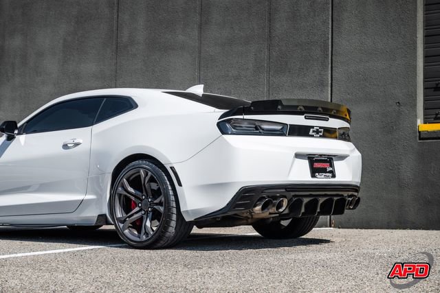 Used 2018 Chevrolet Camaro SS image 46