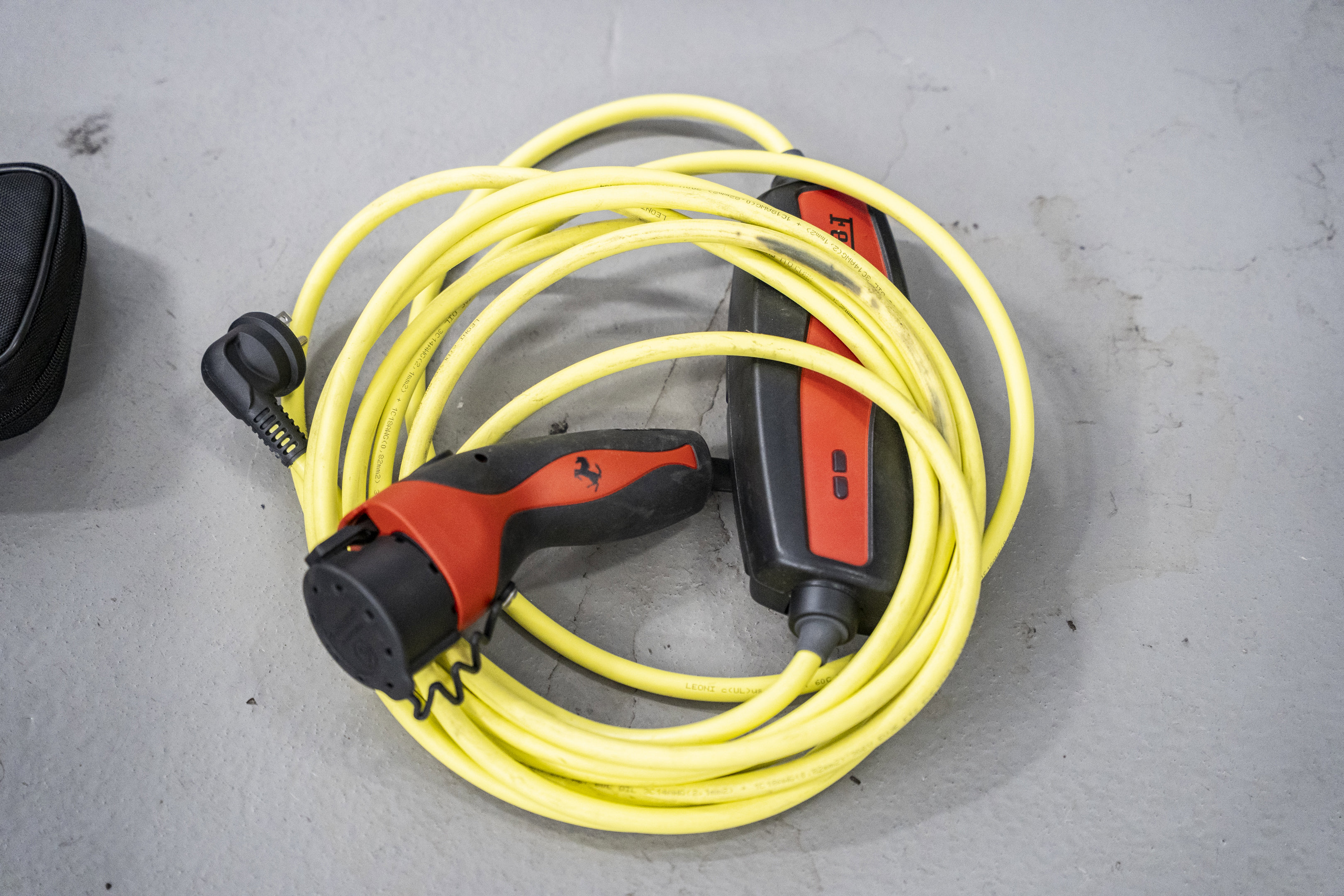 Certified 2024 Ferrari SF90 Spider image 63