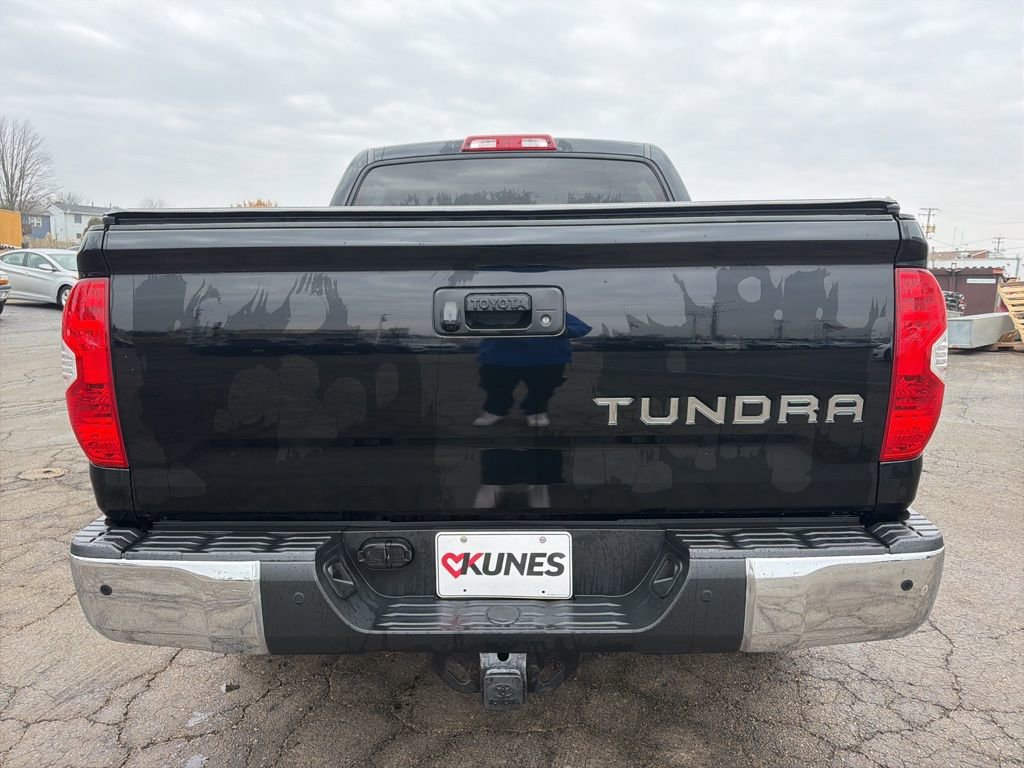 Used 2018 Toyota Tundra SR5 image 4