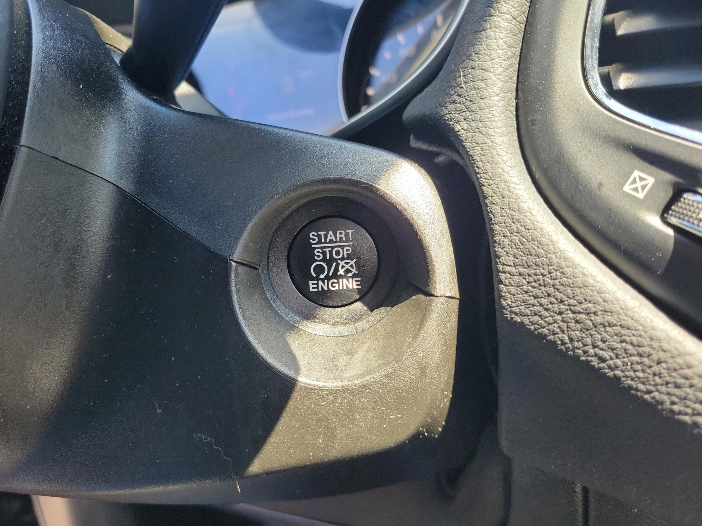 Used 2020 Jeep Compass Latitude w/ Popular Equipment Group image 26