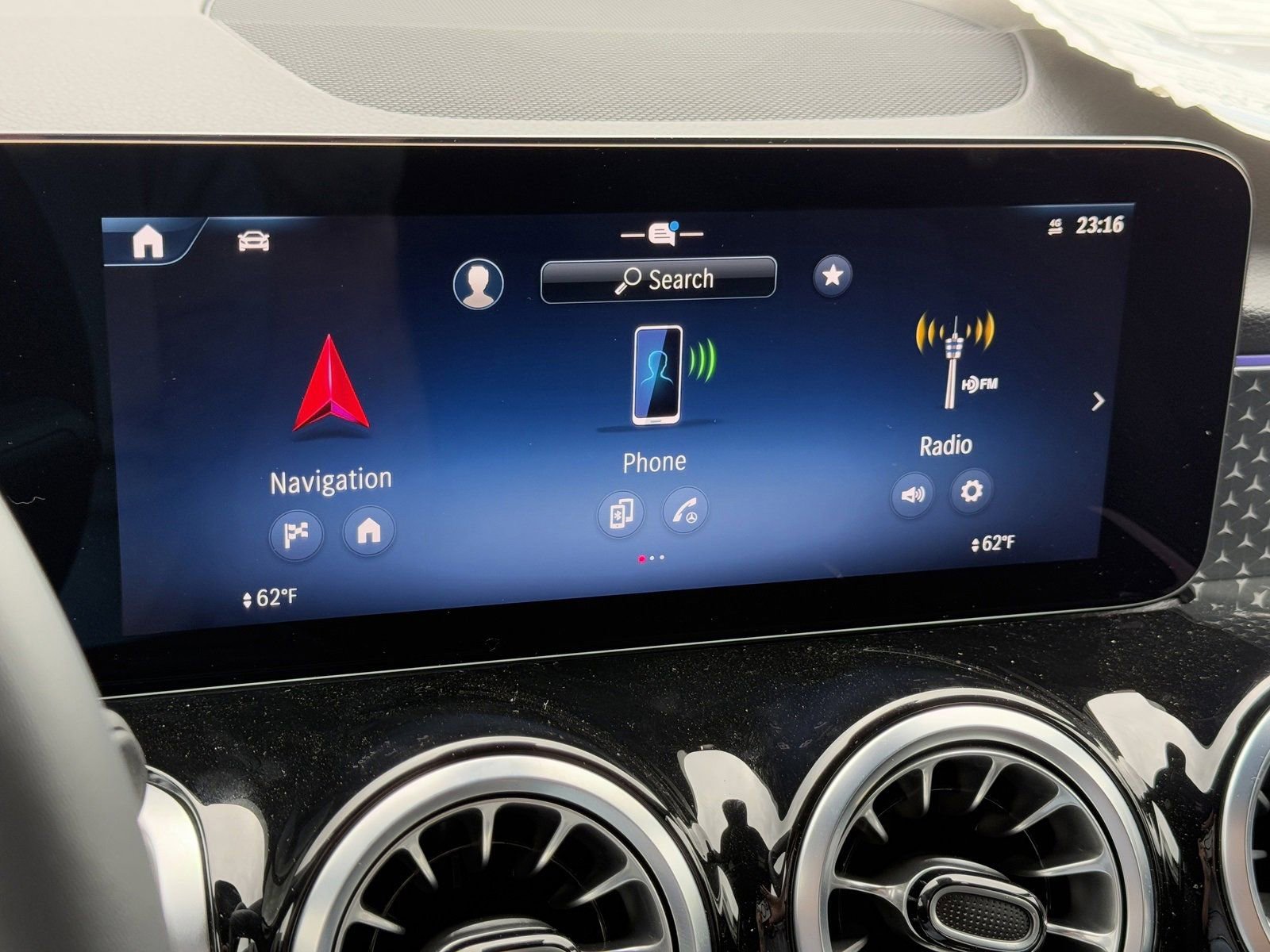 Certified 2025 Mercedes-Benz GLB 250 image 12