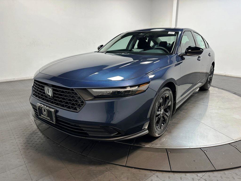 New 2025 Honda Accord SE image 4