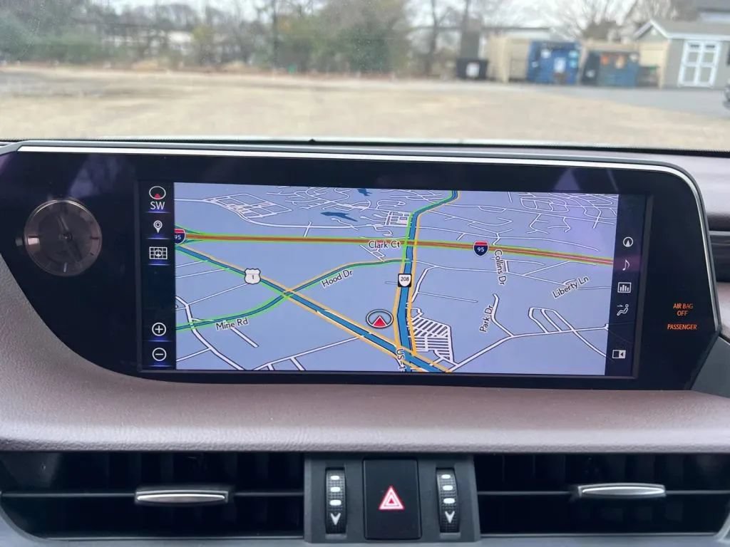 Used 2019 Lexus ES 350 w/ Premium Package FWD image 43