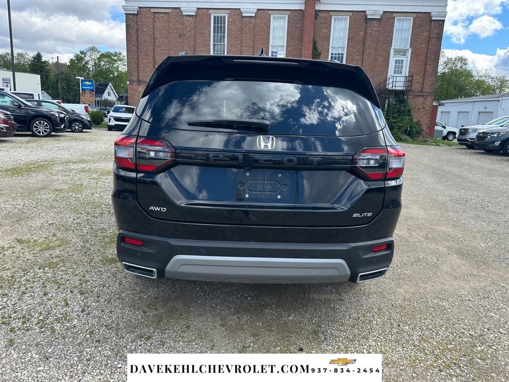 Used 2025 Honda Pilot Elite image 4