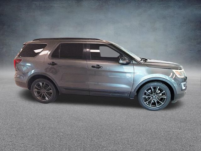 Used 2017 Ford Explorer Sport w/ Equipment Group 401A AWD/4WD image 6