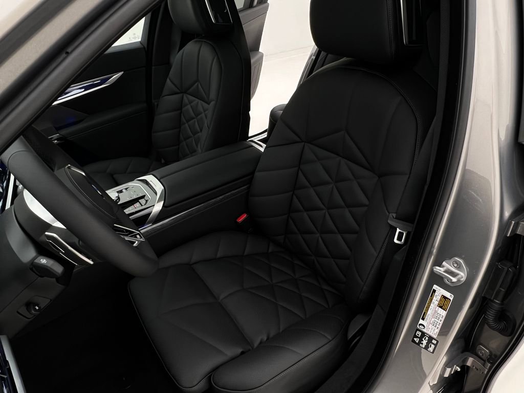 New 2026 BMW 740i xDrive image 8
