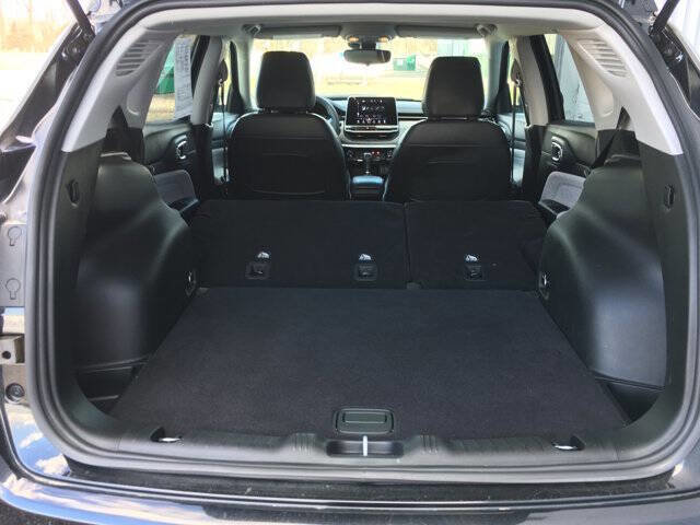 Used 2022 Jeep Compass Latitude image 32