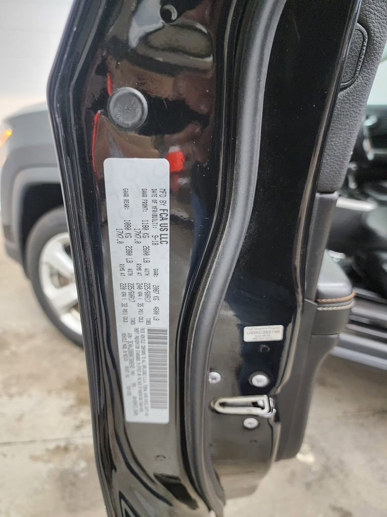 Used 2019 Jeep Compass Latitude image 39