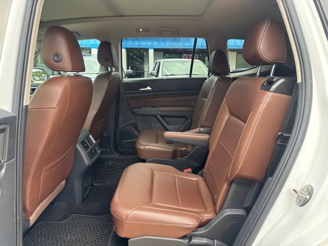 Used 2022 Volkswagen Atlas SEL AWD/4WD image 11