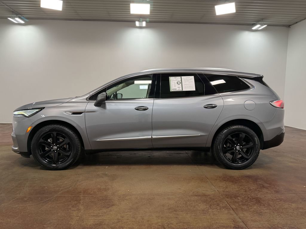 Used 2023 Buick Enclave Essence w/ Experience Buick Package image 27