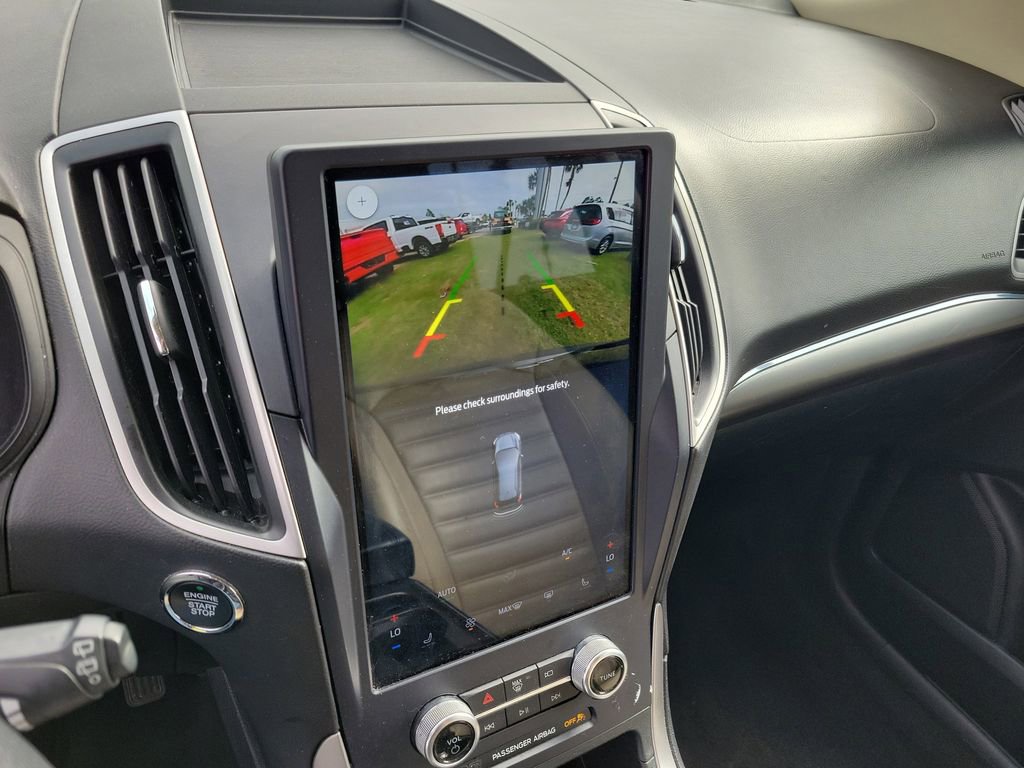 Used 2022 Ford Edge SEL AWD/4WD image 23