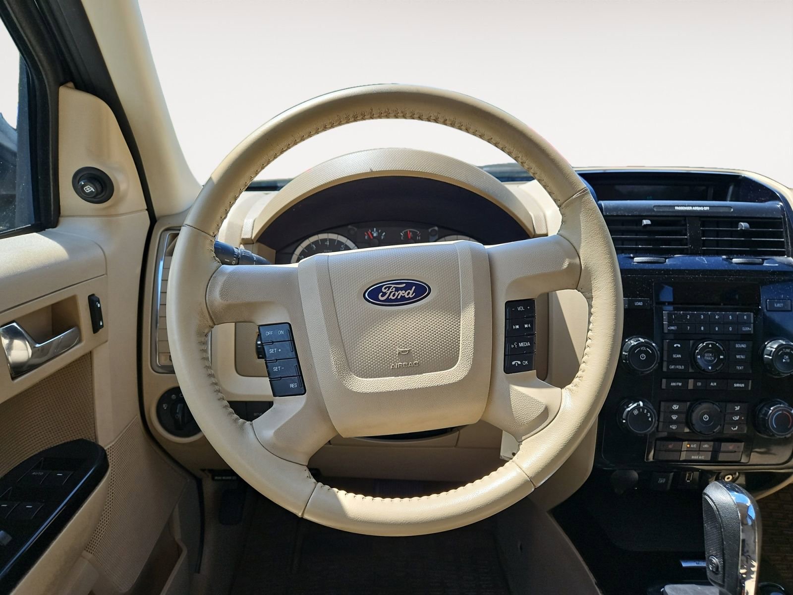 Used 2011 Ford Escape Limited AWD/4WD image 12