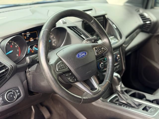 Used 2017 Ford Escape Titanium AWD/4WD image 8