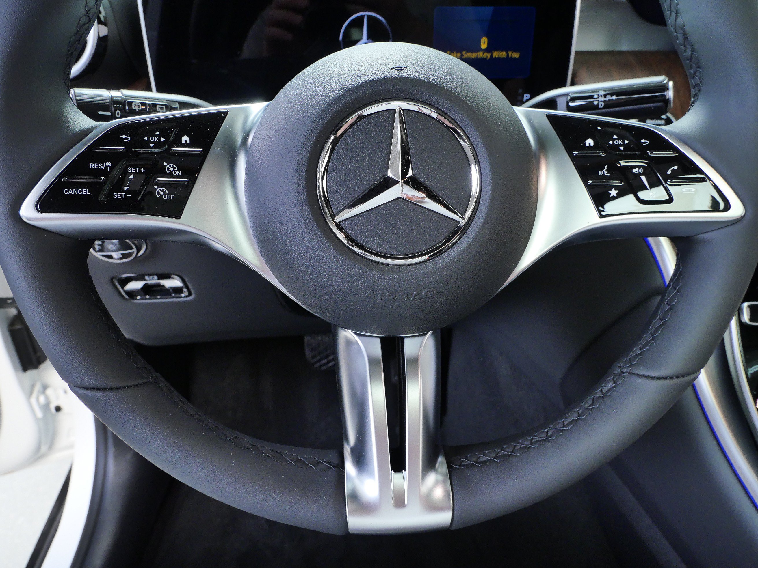 New 2026 Mercedes-Benz GLC 300 4MATIC image 9