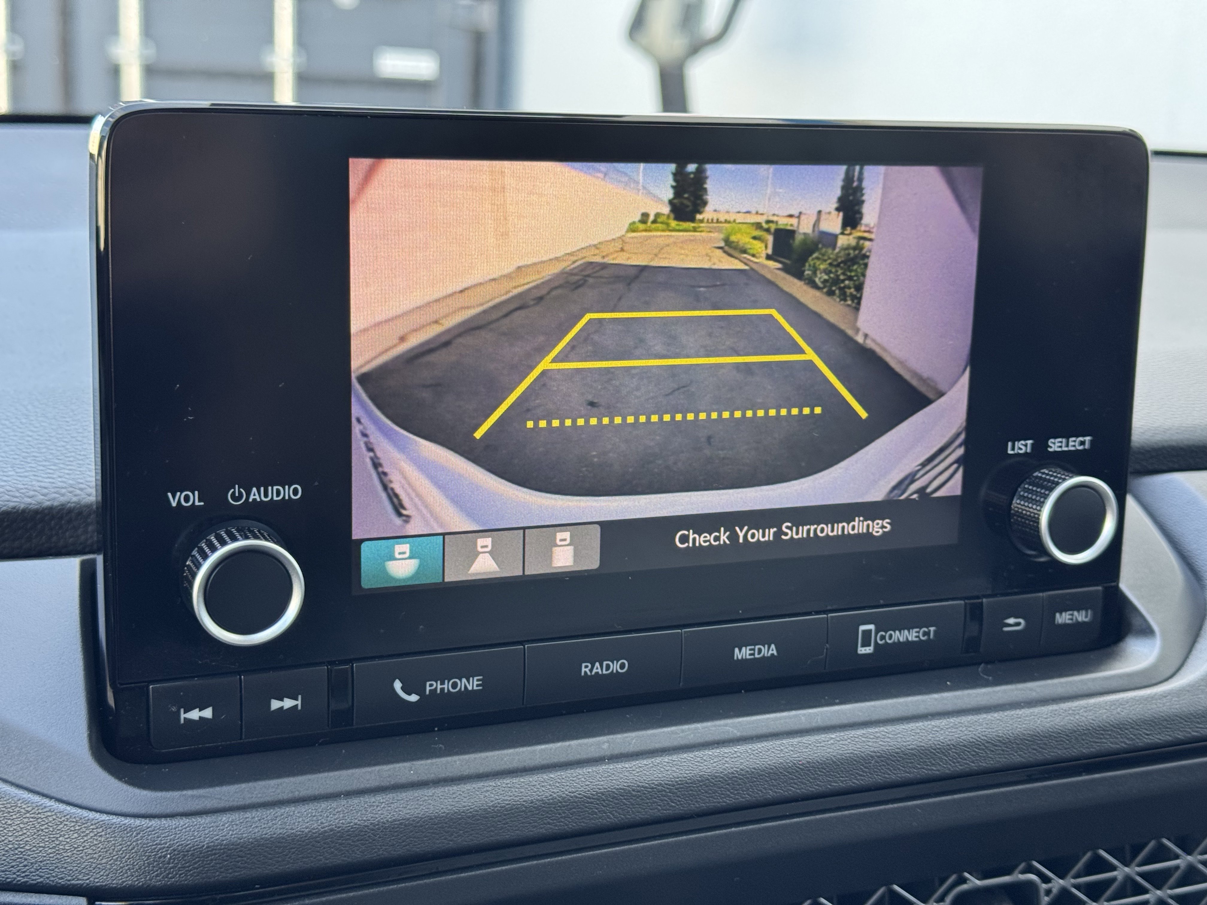 Used 2023 Honda Accord LX image 25
