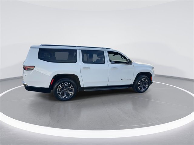 Used 2024 Jeep Wagoneer L Series III w/ Flexible Seating Group image 8