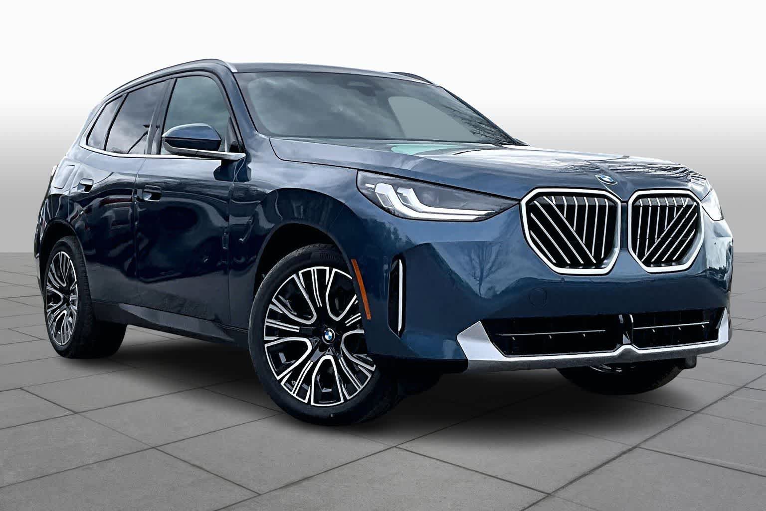 New 2026 BMW X3 xDrive30 w/ Convenience Package AWD/4WD image 2