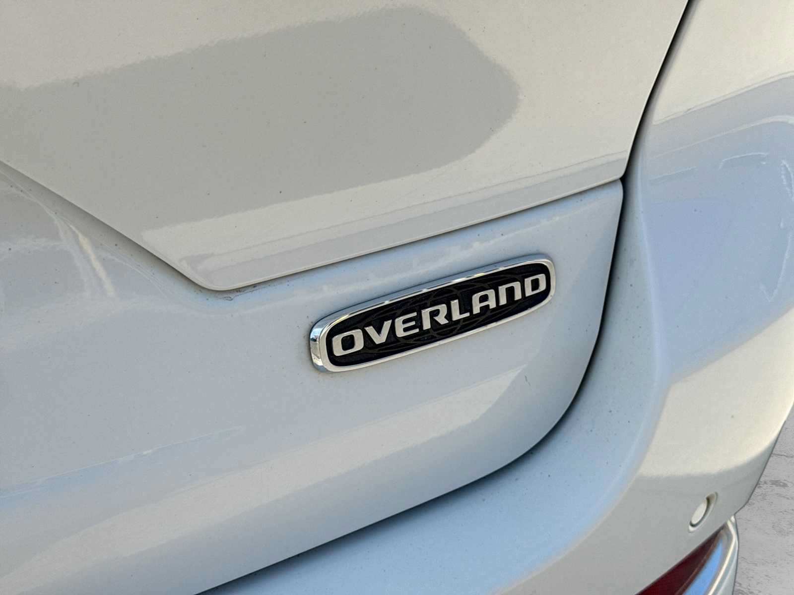 Used 2022 Jeep Grand Cherokee Overland AWD/4WD image 14